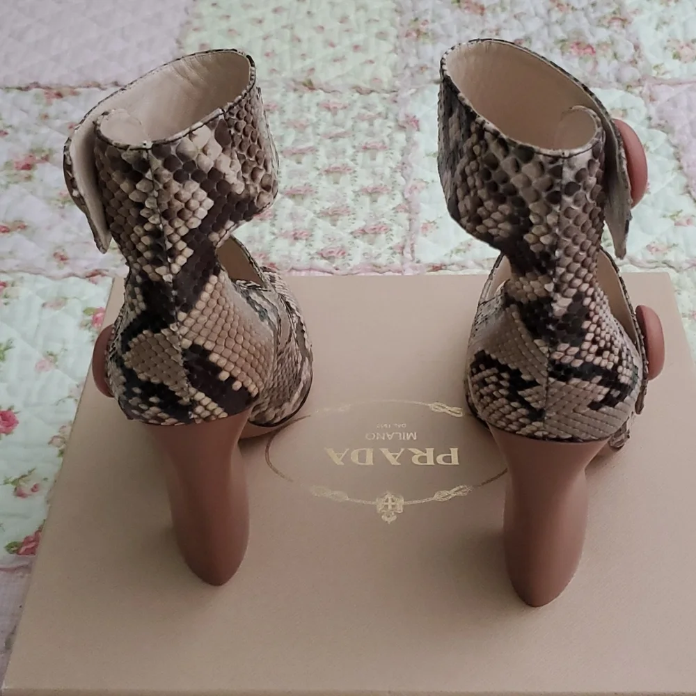 Prada python ankle strap marry jane pumps Calzature Donna Cipria button hot 37 7 - Picture 7 of 17